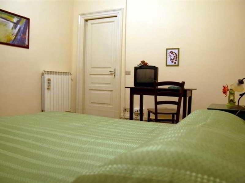 Aloi Rooms Aeroporto di Catania Fontana Rossa Esterno foto