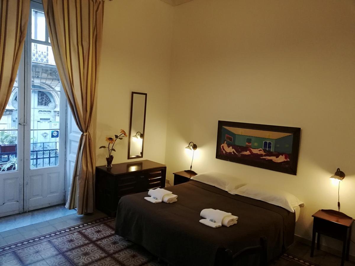 Aloi Rooms Aeroporto di Catania Fontana Rossa Esterno foto