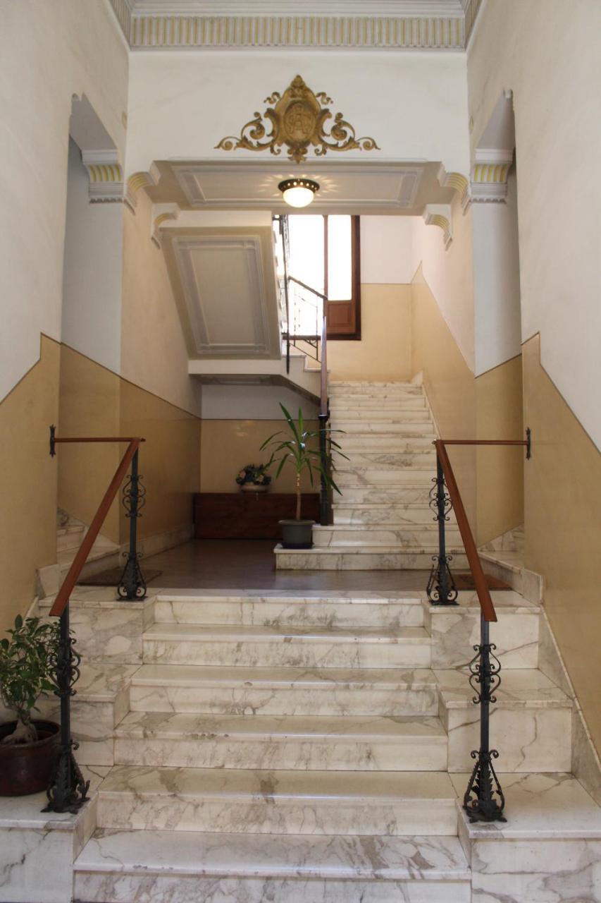 Aloi Rooms Aeroporto di Catania Fontana Rossa Esterno foto
