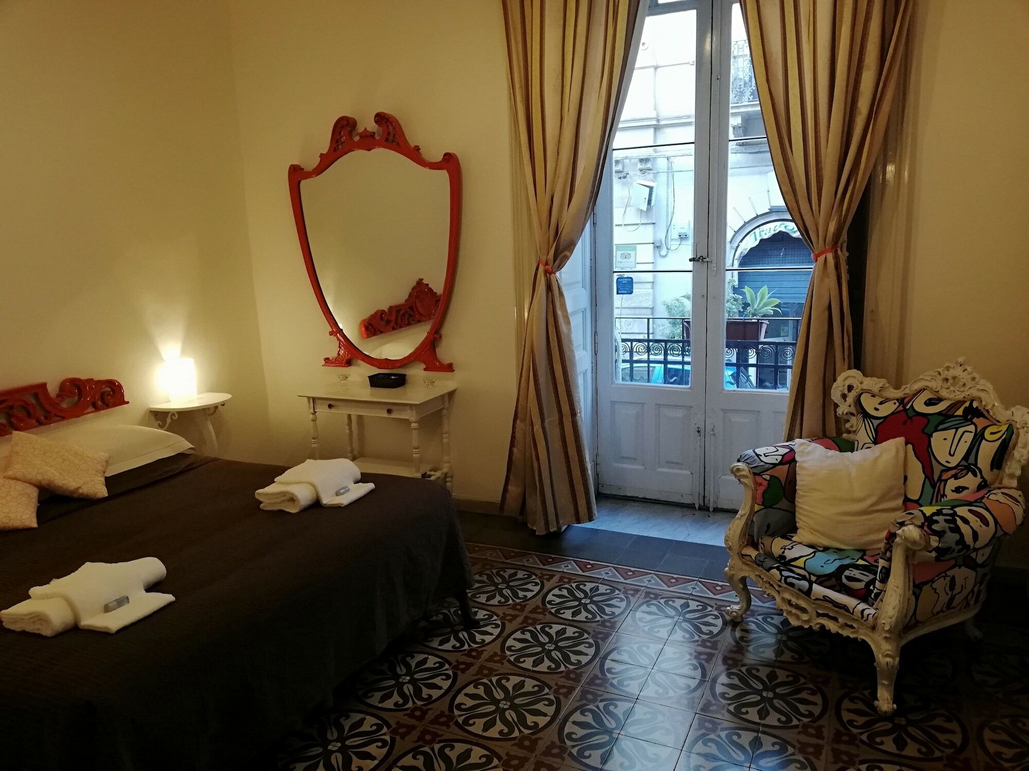 Aloi Rooms Aeroporto di Catania Fontana Rossa Esterno foto